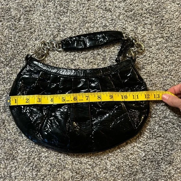 5/$25 Nine West NWOT adorable black and silver shoulder purse - Picture 5 of 7